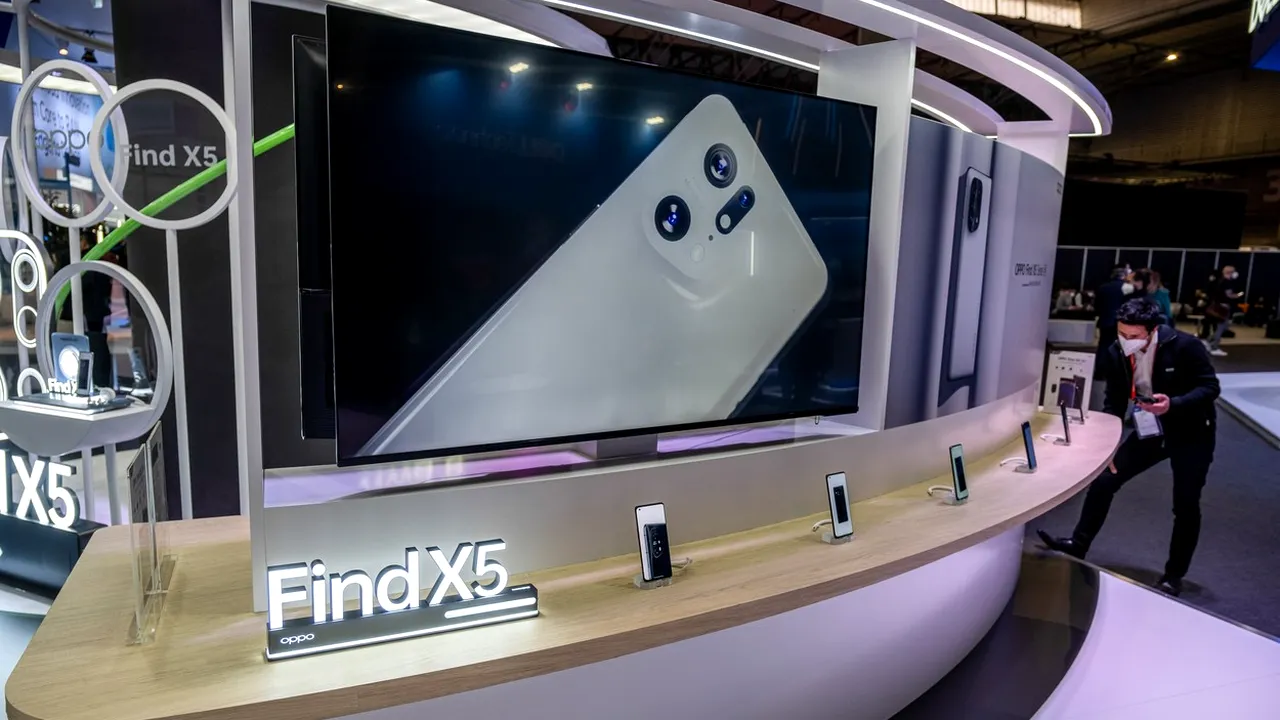 O marcă populară de smartphone-uri își vinde acum produsele în România și prin propriul magazin online. Anunță reduceri de până la 90%