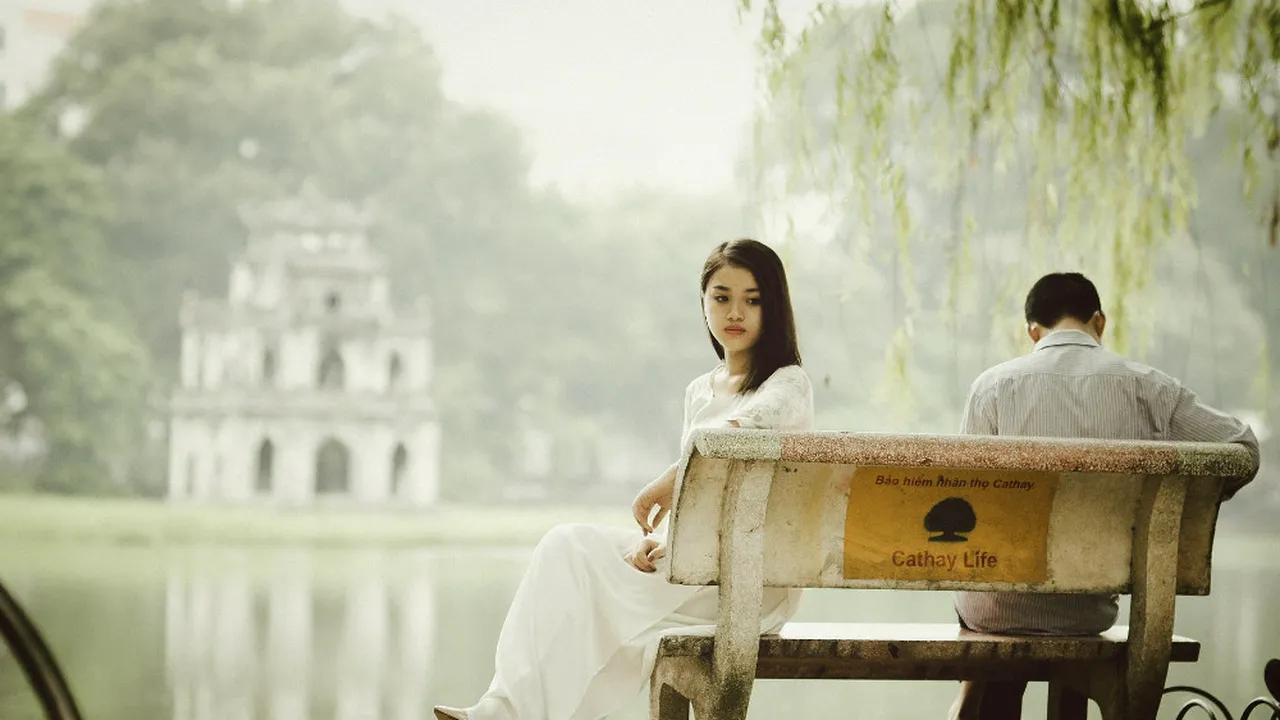 De ce nu își cer bărbații iertare? Răspunsul unui psihoterapeut