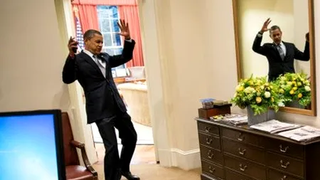 Sperietura lui Obama la ieșirea din Biroul Oval