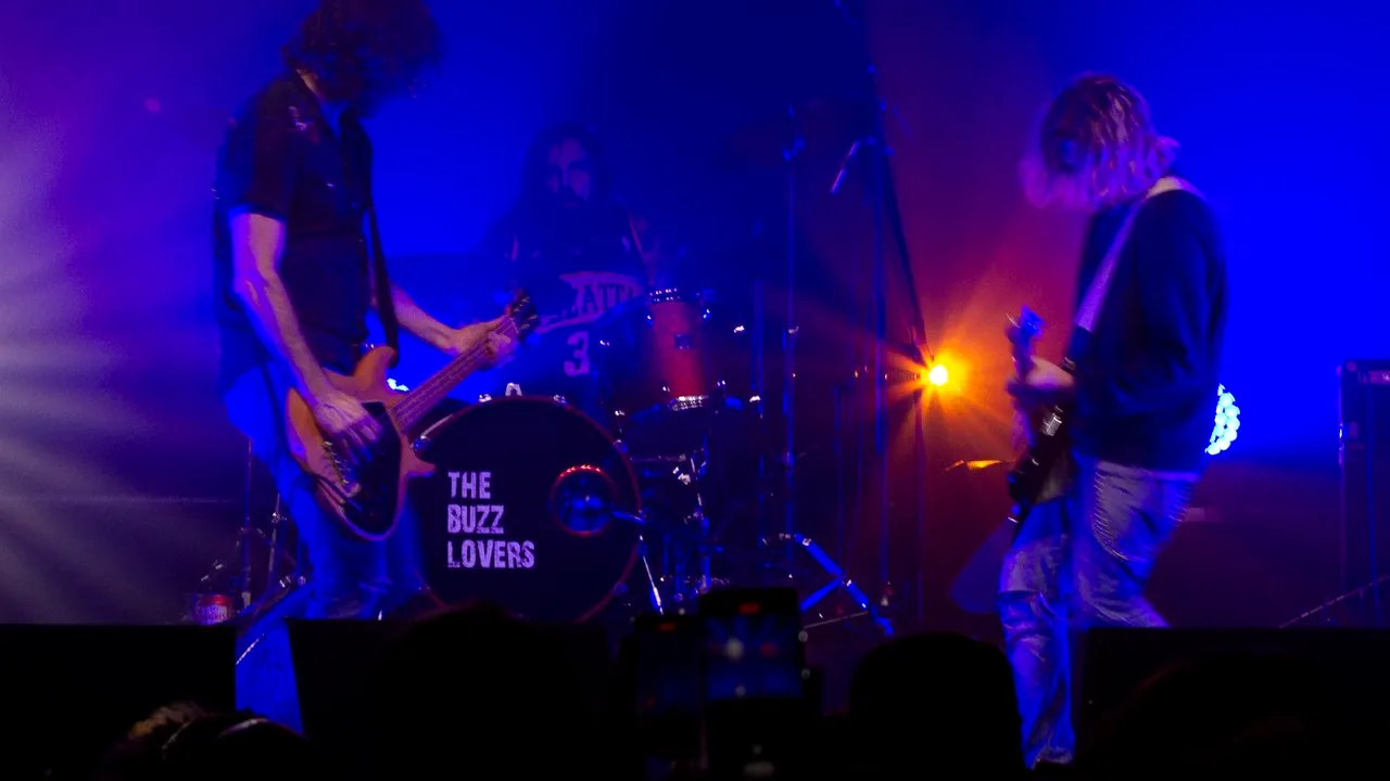 Un tribunal din SUA reia acuzațiile de exploatare sexuală împotriva trupei rock NIRVANA pentru coperta albumului 