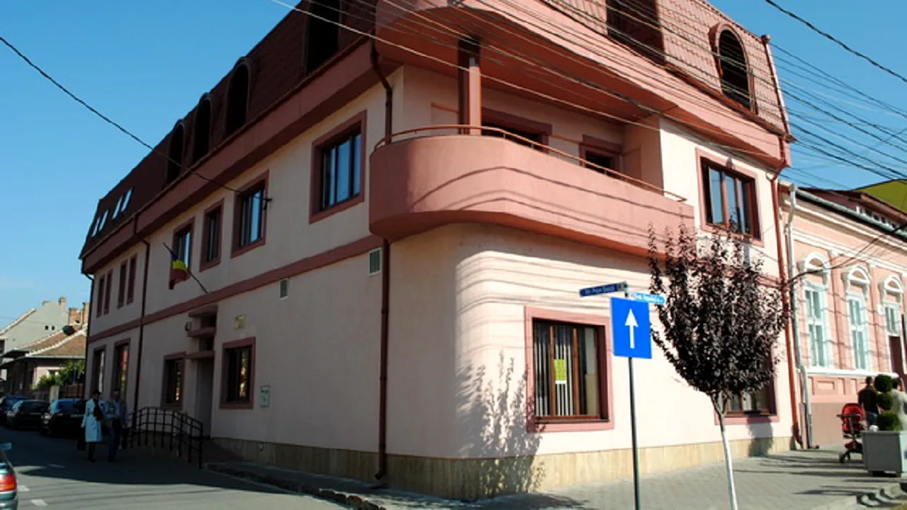 Activitate suspendată la Judecătoria Blaj, după depistarea unui focar de Covid. Decizia este una temporară