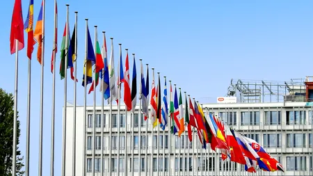 Țările Uniunii Europene au acordat în 2017 peste trei milioane de permise de ședere. De unde provin cei care le-au solicitat