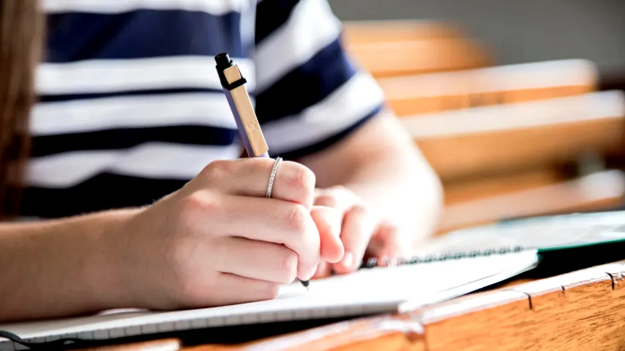 Vremea schimbă regulile la BAC 2026. Elevii care nu ajung la probele la matematică și istorie la ora 9:00 vor da examenul la ora 13:00