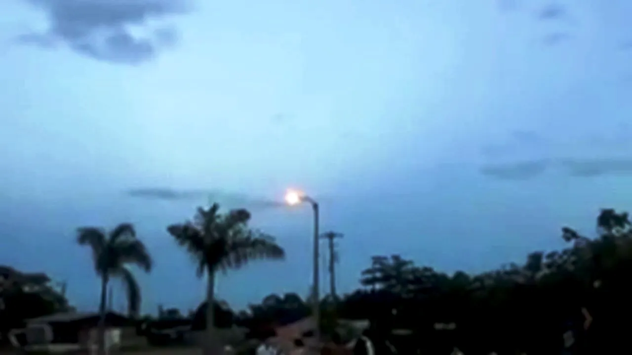 Cum a surprins un  american un meteorit