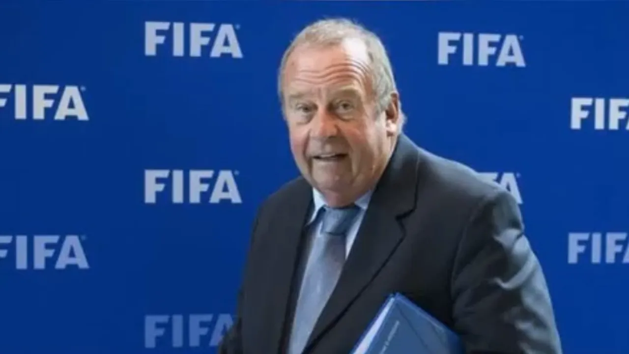 FĂRĂ PRECEDENT. FIFA anunță SCHIMBĂRI MAJORE în lumea fotbalului/ CARTONAȘ GALBEN pentru un gest frecvent al fotbaliștilor pe teren