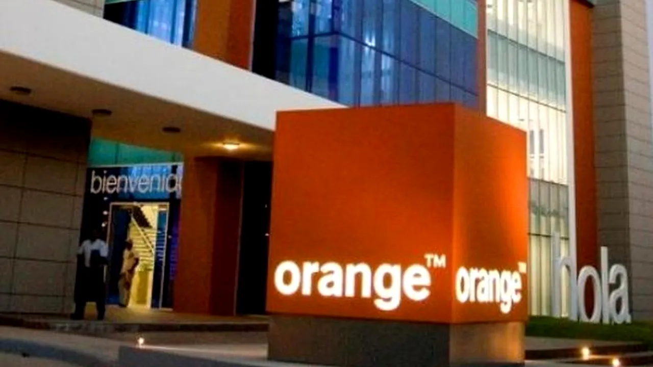 Orange vinde divizia din Republica Dominicană