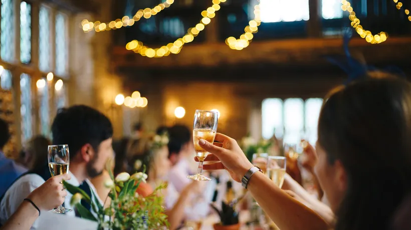 Cum se vor organiza petrecerile de nuntă si botez. Florin Cîțu: Organizatorii își asumă