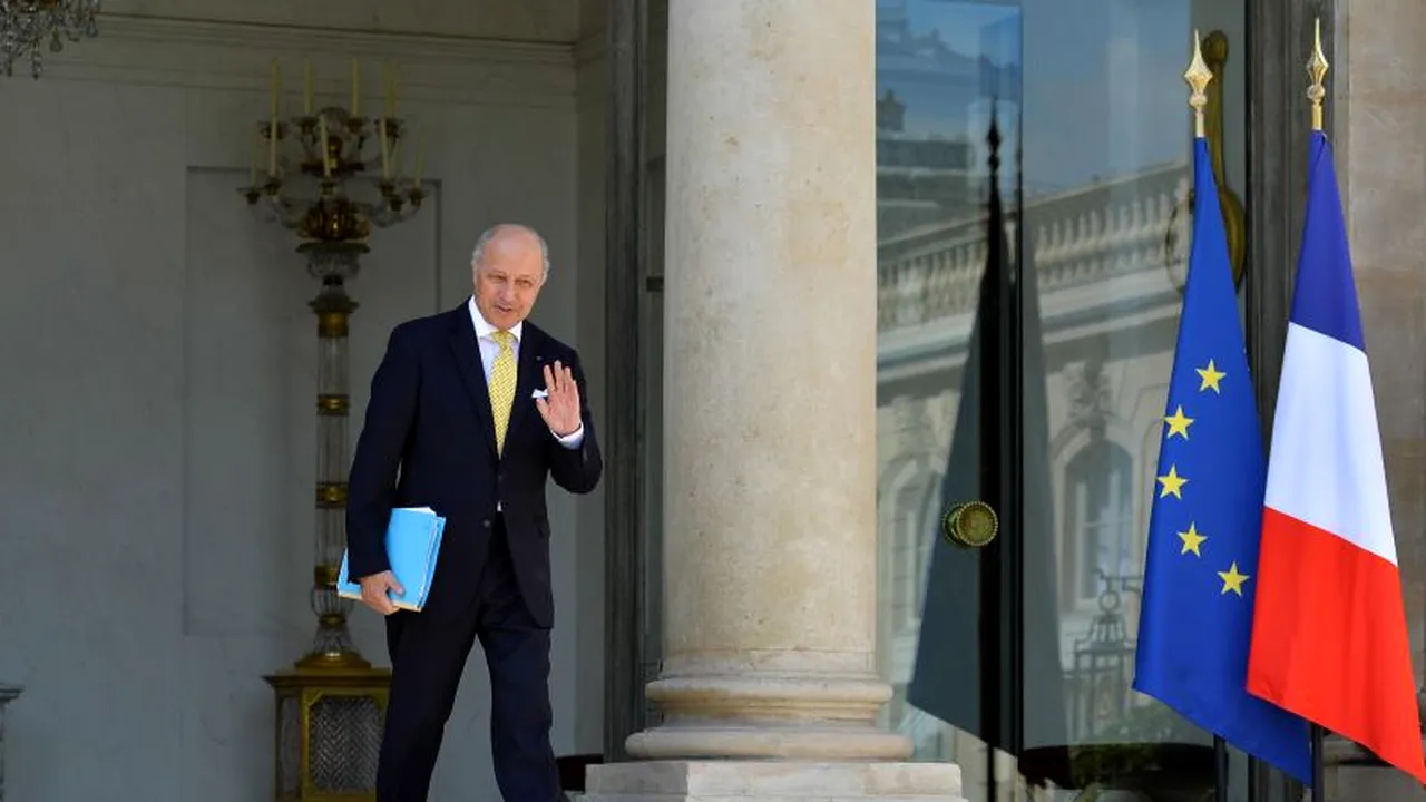 Ministrului de Externe francez i s-a făcut rău în timpul unei vizite în Cehia