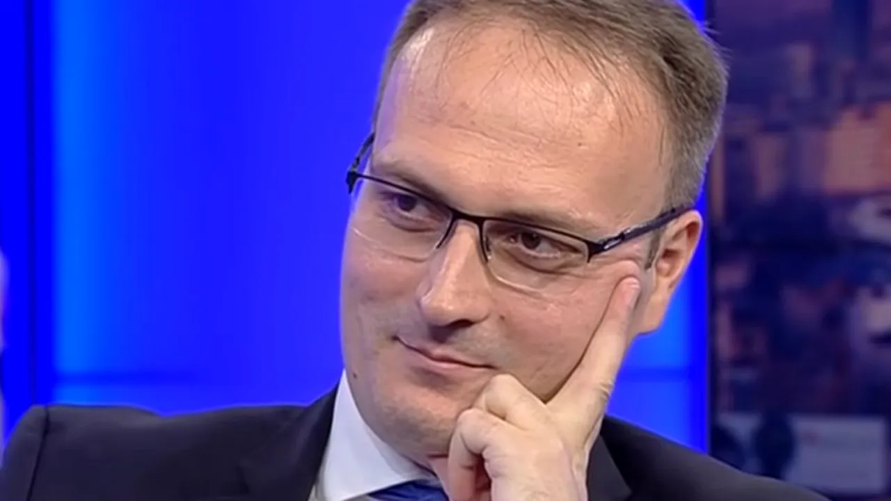 Alexandru Cumpănaşu, prima reacție în scandalul Tik Tok: „Poate că în unele dintre filmulețe m-am lăsat dus de val şi am avut o abordare nepotrivită” / De ce și-a făcut cont