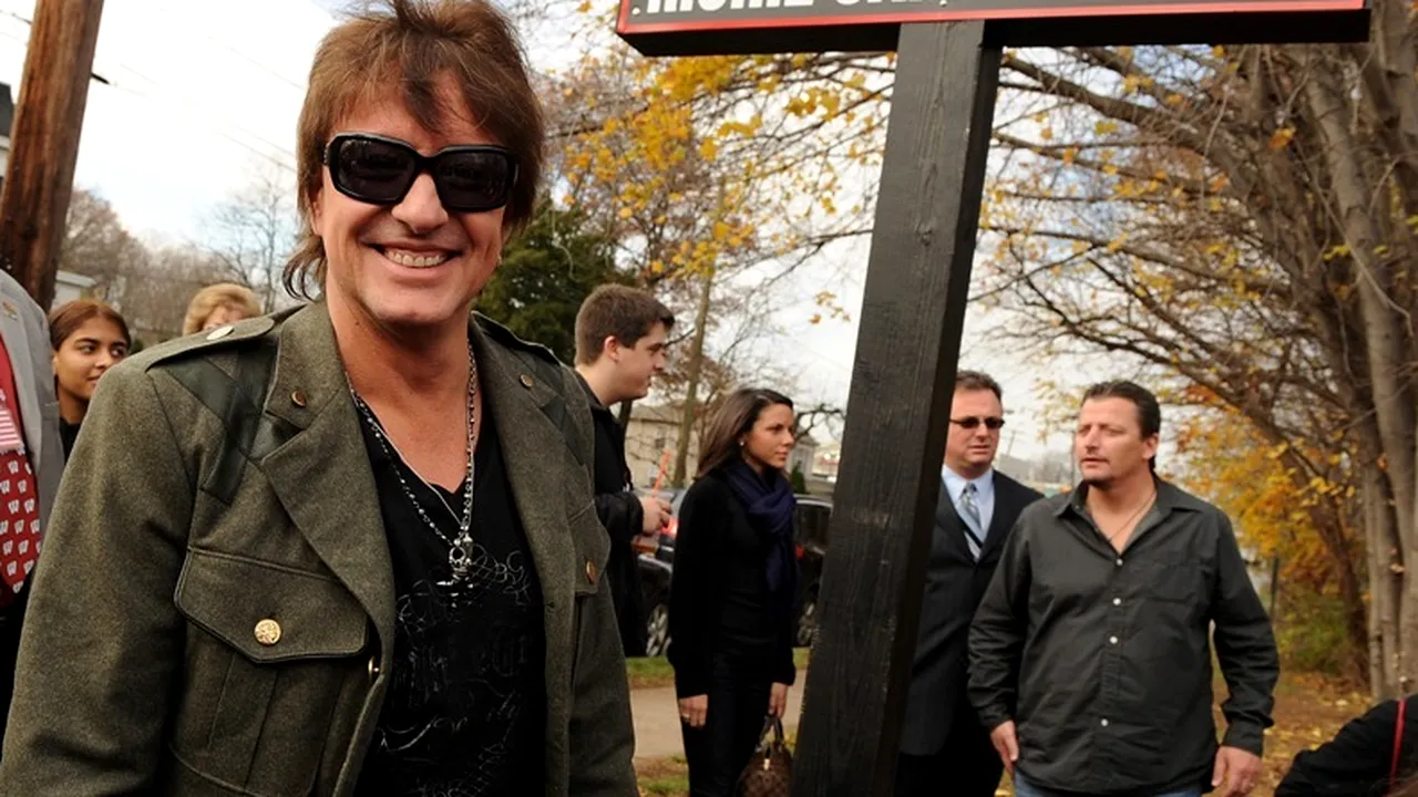 Jon Bon Jovi: Richie Sambora plecat definitiv din trupă