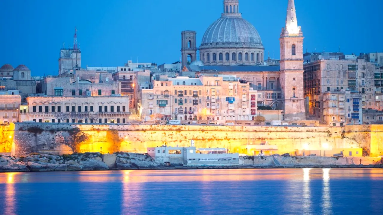 Capitala MALTEI, una din țările preferate de români pentru vacanțe, a fost declarată cea mai frumoasă din lume. Cu ce a cucerit topurile