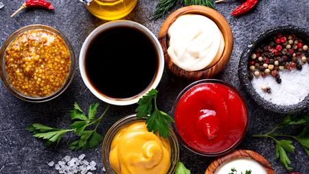 Condimentul banal, considerat numărul 1 pentru pierderea în greutate. Ce este și cum se consumă