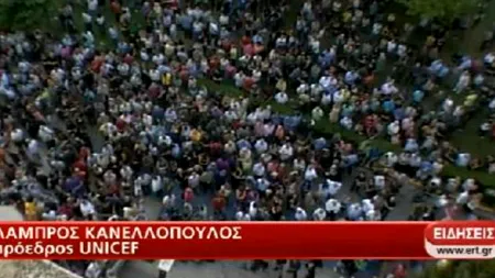 Disperat să facă economii, guvernul grec închide televiziunea publică