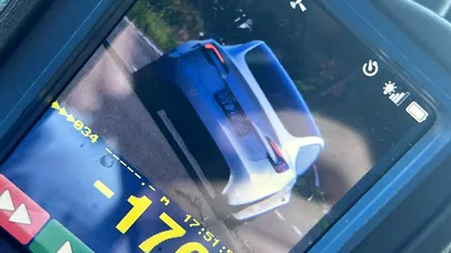 <span style='background-color: #dd9933; color: #fff; ' class='highlight text-uppercase'>ACTUALITATE</span> VITEZOMAN. Un sucevean a fost prins de radar gonind cu 176 km/oră într-o localitate din Botoșani!