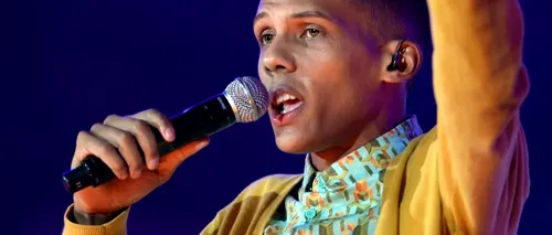 Cântărețul Stromae, invitat în prima ediție live a show-ului VOCEA ROMÂNIEI