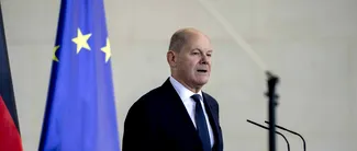 Olaf Scholz: NATO continuă sprijinul militar pentru Ucraina, dar nu va deveni parte în războiul cu RUSIA