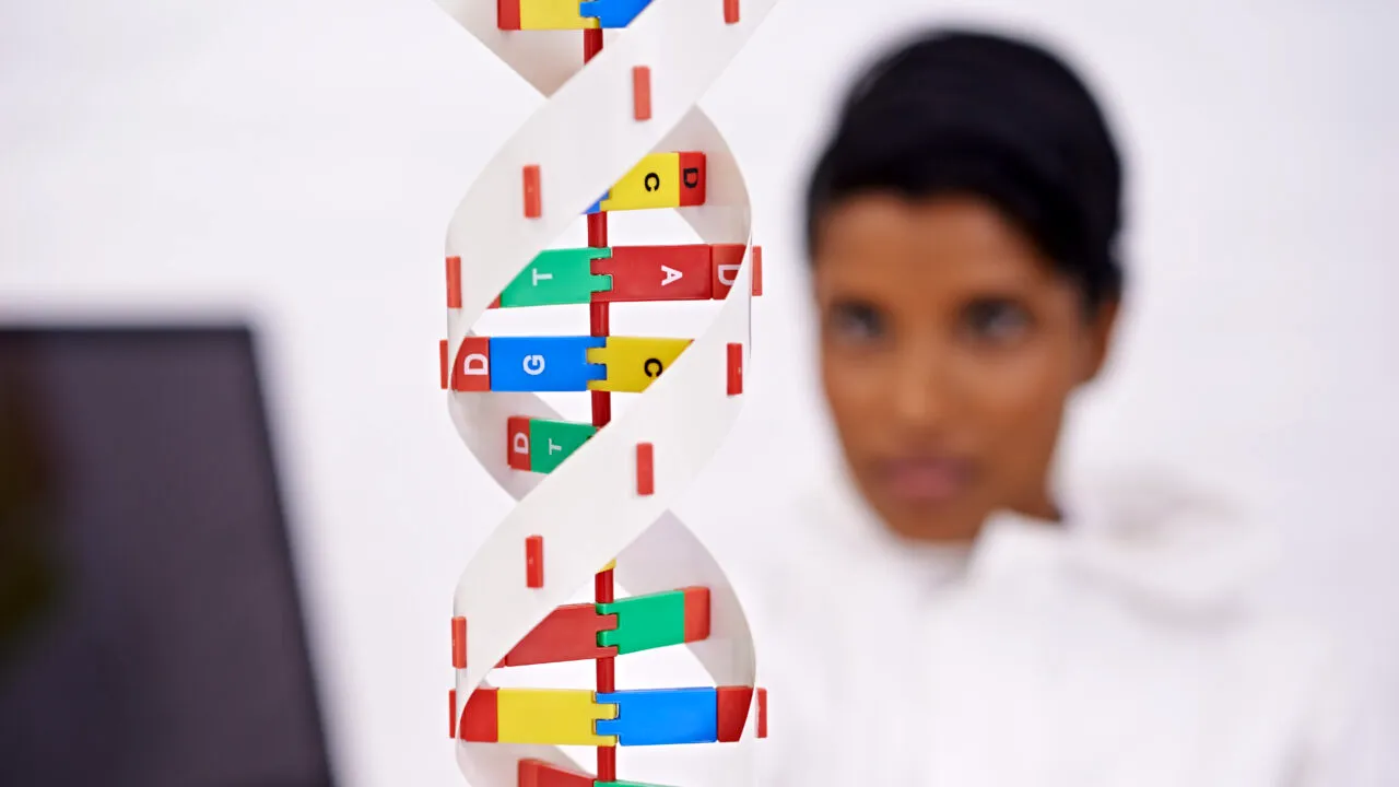 O femeie și-a regăsit surorile, cu ajutorul unui test ADN, dar momentul fericit de familie s-a transformat rapid într-o poveste urâtă