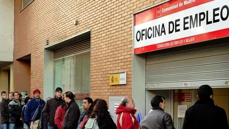 Un pensionar spaniol este gata să ofere unei companii 5.000 de euro pentru a-l angaja pe fiul său de 39 de ani, un „șomer disperat