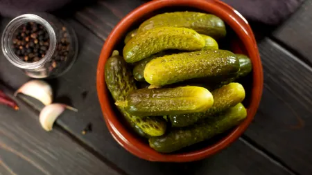 Cum se pun corect castraveții la MURAT. Greșelile pe care le fac multe gospodine