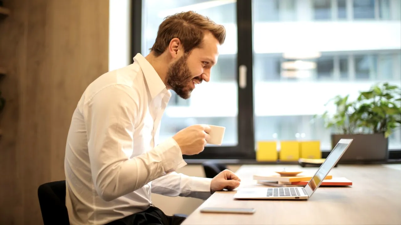 Filelist nu se mai închide. Ce se va întâmpla cu cel mai mare site de torrente din România