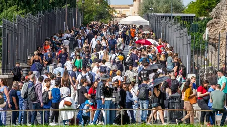 Sătui de turiști și de creșterea chiriilor, localnicii din Roma se răzbună pe locuințele date la închiriat pe termen scurt