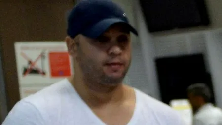 Buze, bodyguardul care i-a agresat pe jurnaliștii Pro TV la Skopje, a fost amendat