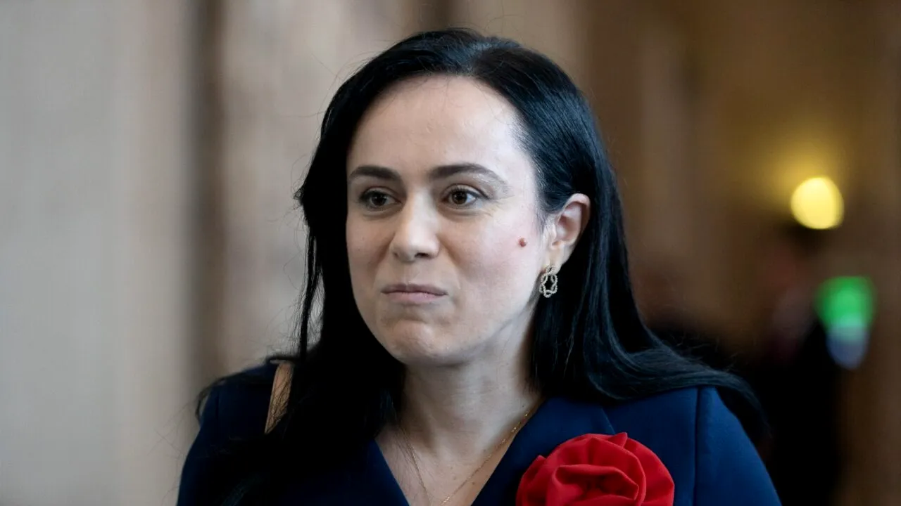 Ministrul Muncii anunţă că autorităţile sunt pregătite pentru recalcularea PENSIILOR, potrivit noii legi. Termenul limită este 4 martie