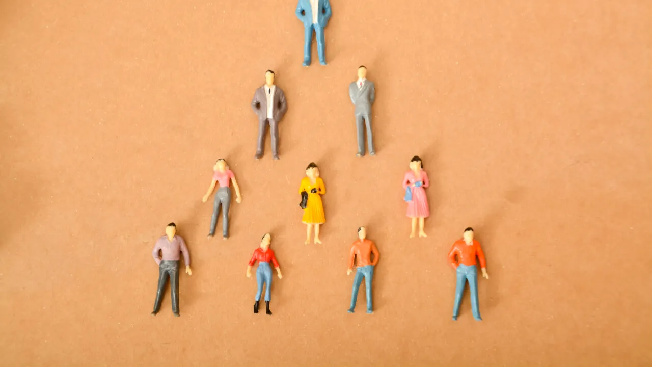 România, printre țările cu cel mai mare declin demografic din Europa de Est. Populația ar putea scădea cu 8 milioane de locuitori până în 2100