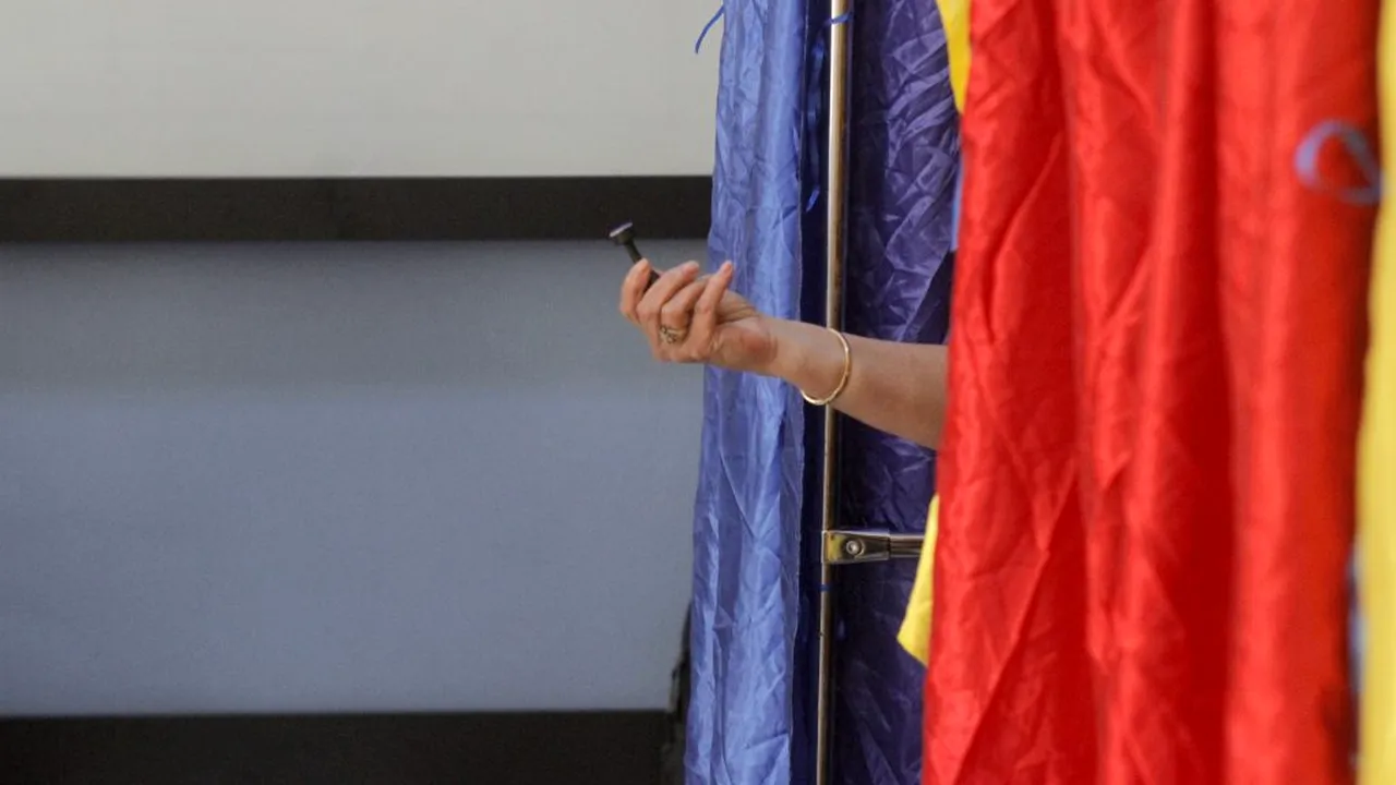 Record rușinos. La o secție de votare din orașul Galați s-a prezentat o singură persoană