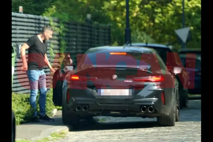 FOTO - Simona Halep și-a făcut bagajele și a plecat din casa în care locuia cu Toni Iuruc / Cine a ajutat-o să le care