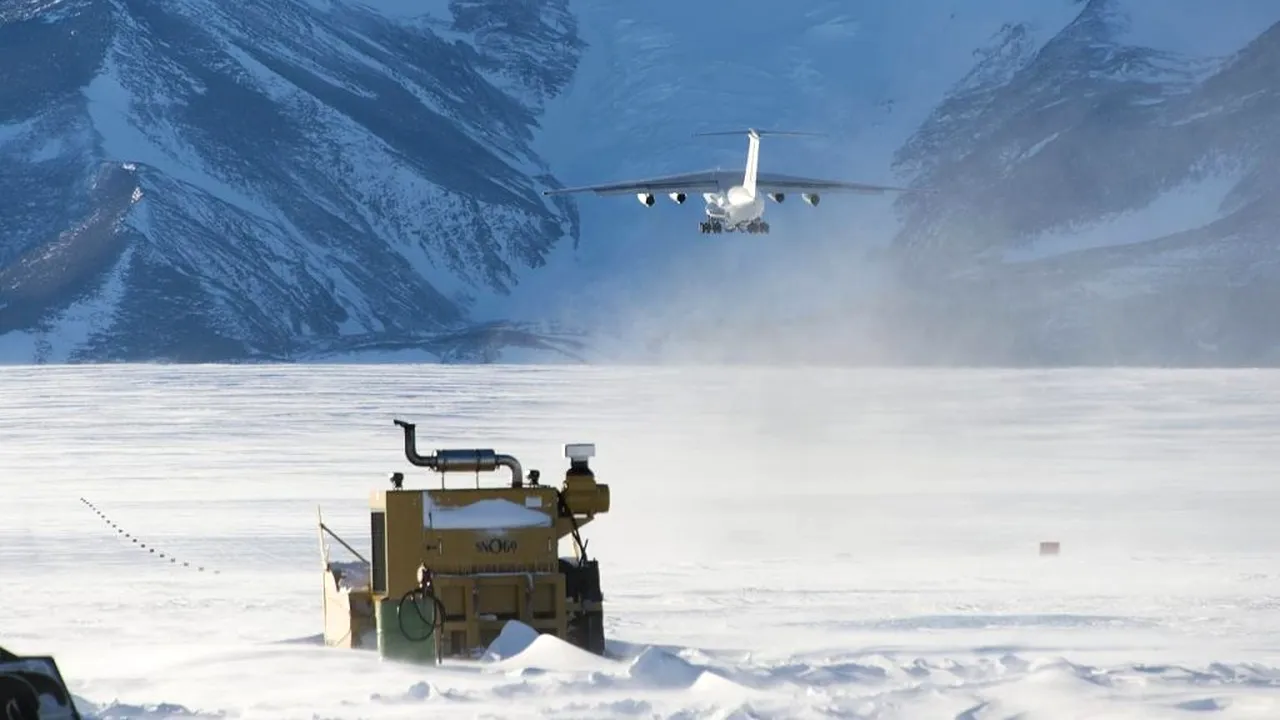 Dezastru în Japonia. Covid-19 face ravagii în capitala Tokyo, iar ninsorile abundente lovesc țara!