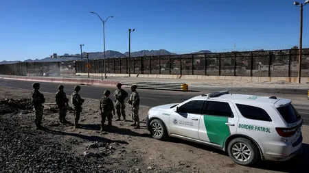 Imigranții ilegali din SUA, invitați să folosească noua APLICAȚIE de 