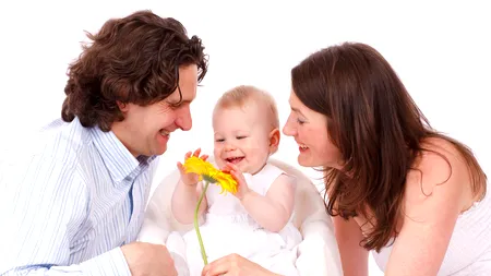 Nouă țări care vor cu disperare ca cetățenii lor să facă mai mult sex