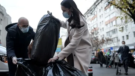 Clotilde Armand anunţă că mâine va începe o „acțiune în forță de strâns gunoiul stradal”