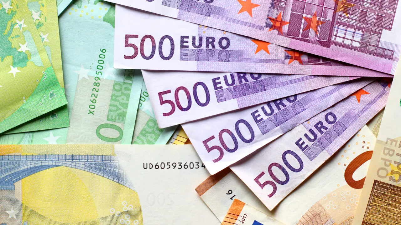 Românii din diaspora care vor să revină în țară și să investească pot primi până la 200.000 de lei prin programul Start-Up Nation. Ce condiții trebuie să îndeplinească