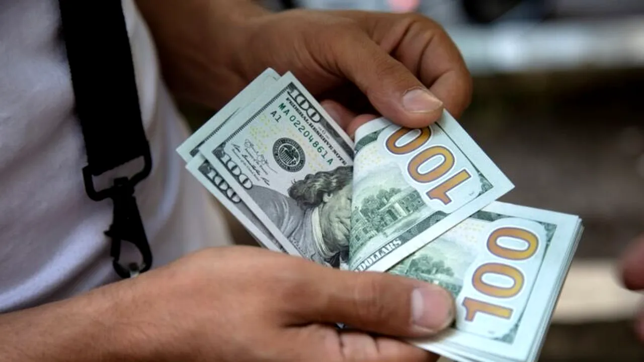 Incident șocant în Beirut: o femeie a luat ostatici angajații băncii! Cum s-a terminat totul