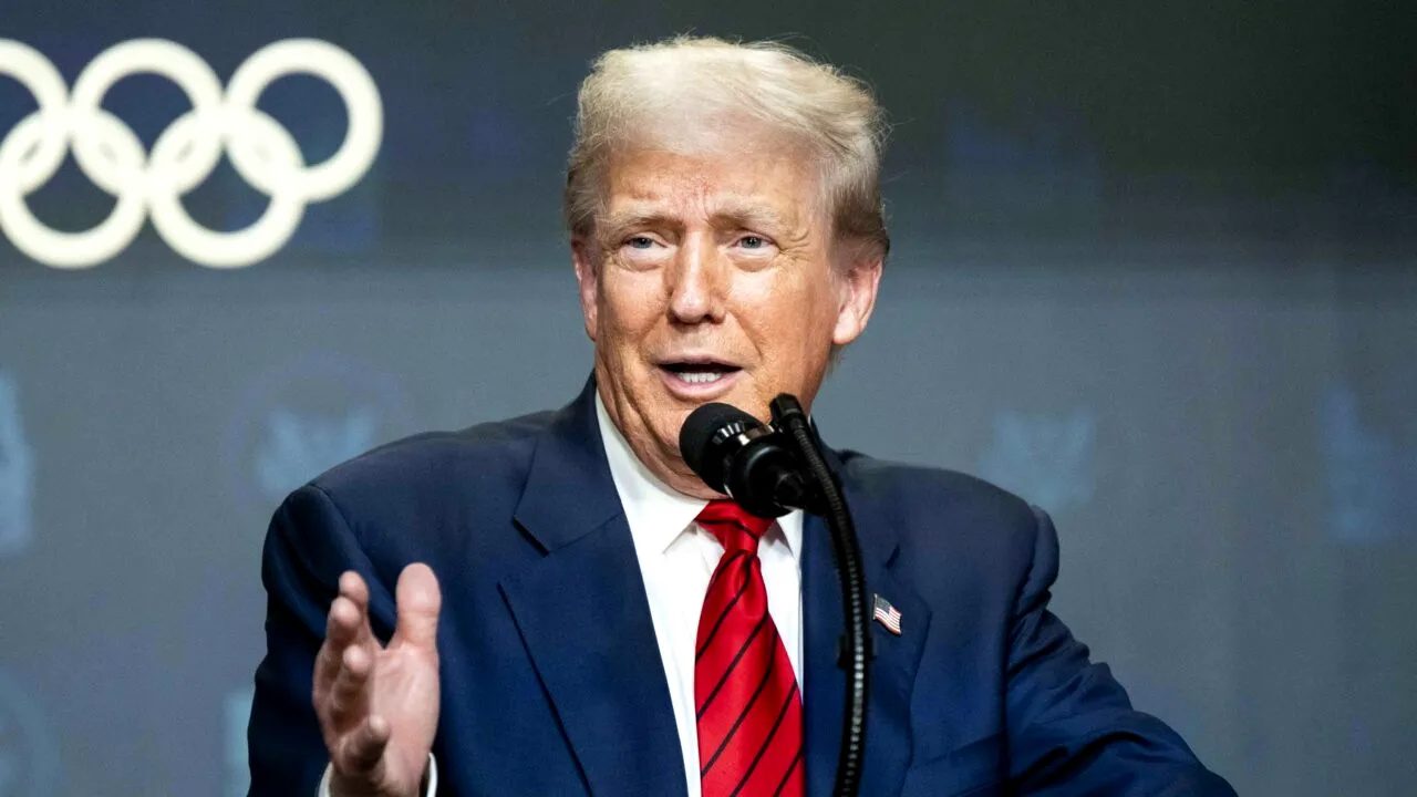 Donald Trump dublează tarifele vamale impuse produselor indiene /Casa Albă: ”INDIA importă petrol rusesc”