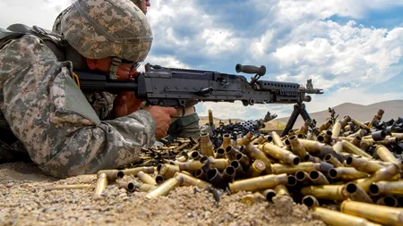 Lista clienților de armament ai României. Cum au ajuns exporturile de arme la recordul ultimilor 10 ani