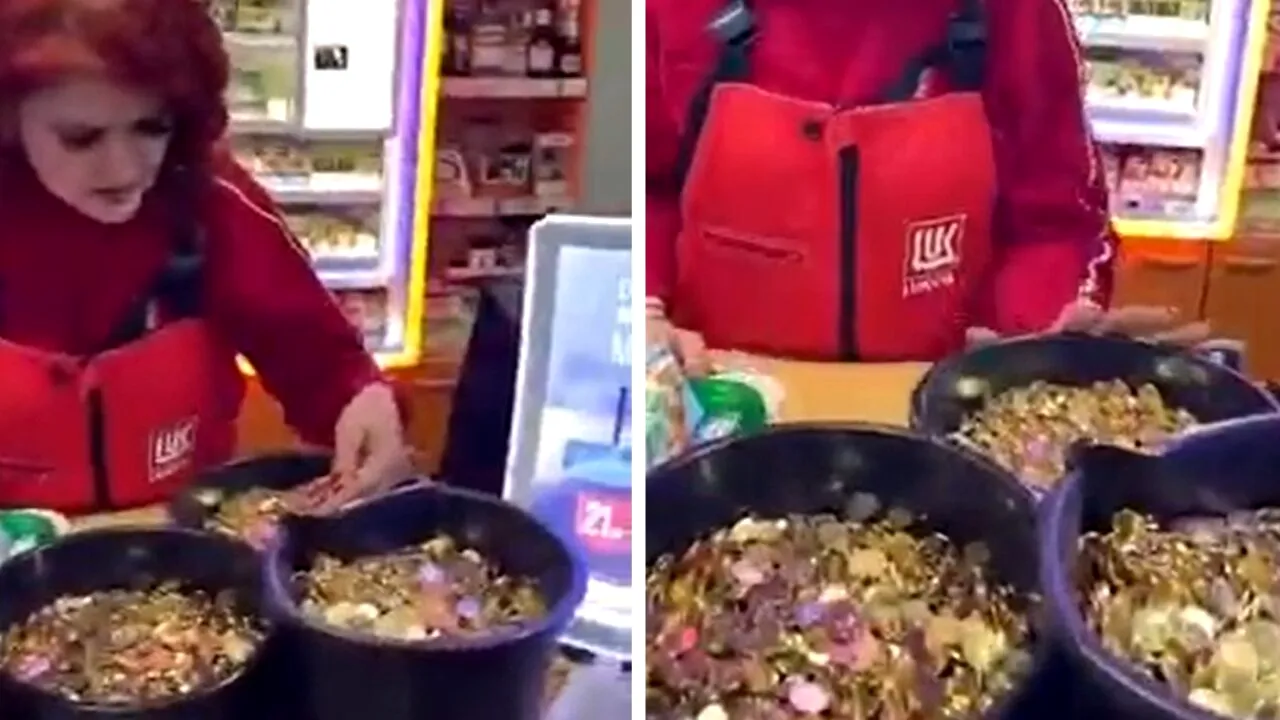 Cum a reacționat casierița unei bezinării din Tecuci, după ce un șofer a plătit „plinul” cu trei găleți cu monede de 50, 10 și 5 bani