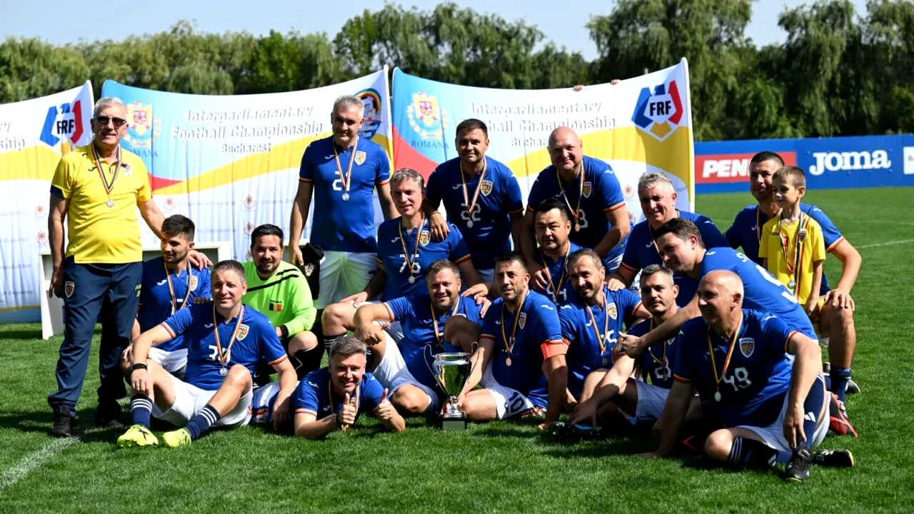 Lucian Bode: „Echipa de fotbal a Parlamentului României a devenit campioană!” | FOTO