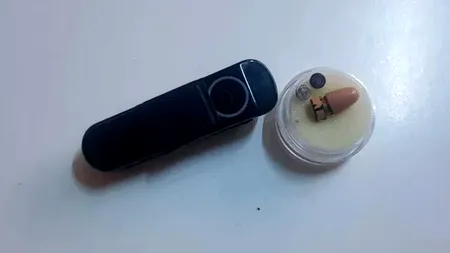 De necrezut! Cu câți lei a ajuns să se vândă pe OLX o cască de copiat la Bacalaureat 2022