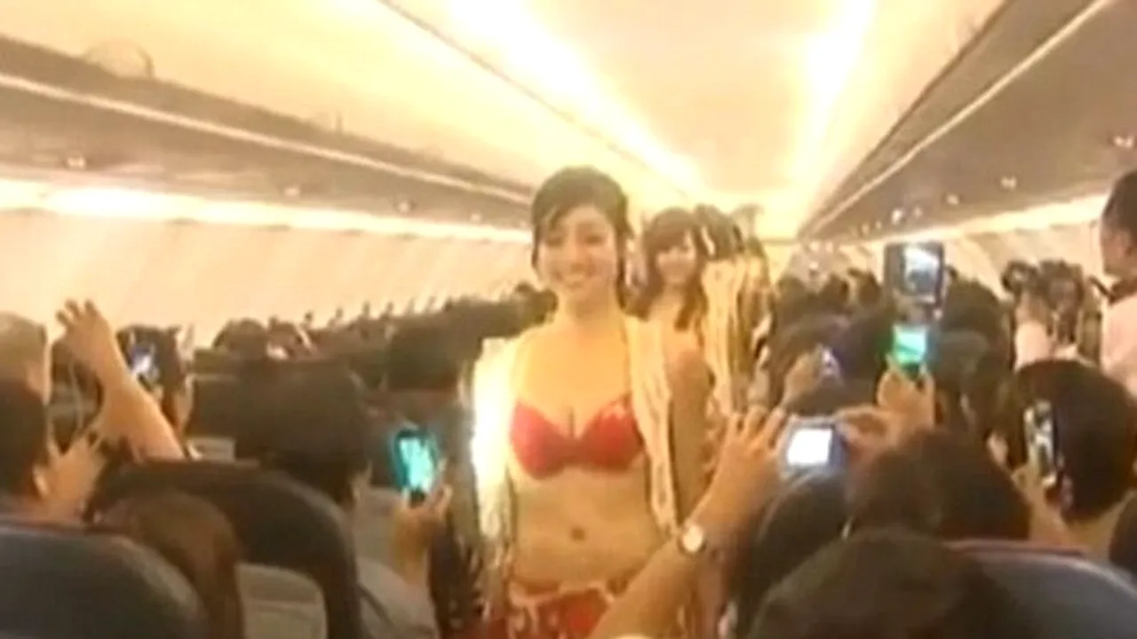 VIDEO: Surpriza pe care o companie aeriană vietnameză a făcut-o clienților săi