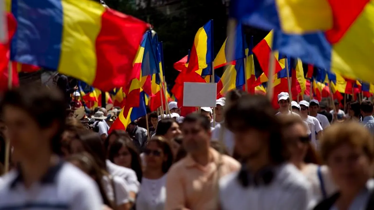 Ceremonii în toată țara cu ocazia Zilei Independenței, a Zilei Victoriei Coaliției și a Zilei UE