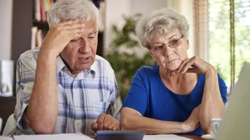 Legea pentru cei mai săraci pensionari, promulgată de Nicușor Dan. Ce vizează actul normativ