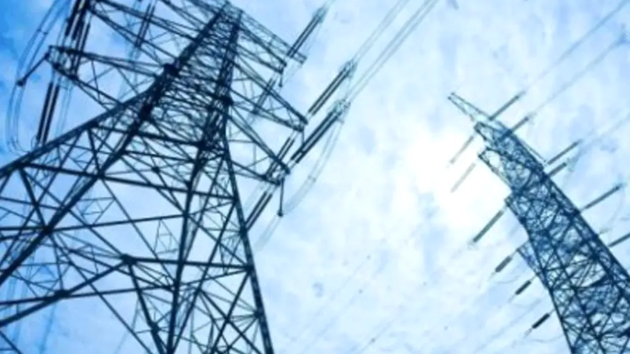 ANRE a dat amenzi de peste 2,3 milioane de lei furnizorilor de energie electrică și gaze naturale. Ce nereguli au descoperit inspectorii