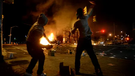 Proteste la Minsk. Medicii conduc revoluția împotriva lui Lukașenko!