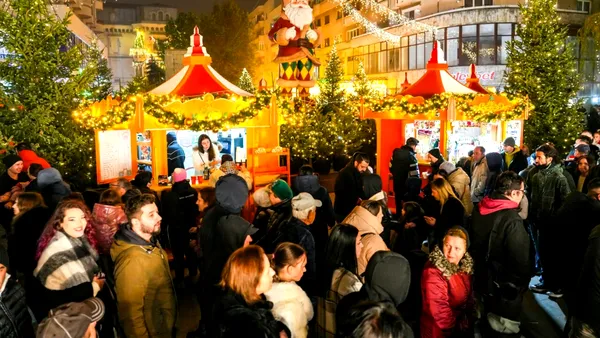 Totul despre târgurile de Crăciun din România. Când se deschid și ce orașe dau startul sărbătorilor de iarnă
