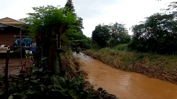 Alertă în Hawaii. Evacuări masive, în urma riscului de cedare a unui baraj vechi de 120 de ani: „Plecați acum”