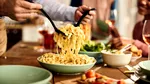 Cum să prepari paste exact ca la restaurant. Un expert a dezvăluit metoda de gătire care schimbă total gustul mâncării