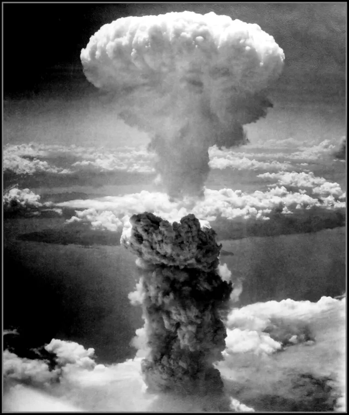Bombardamentul atomic de la Hiroshima 